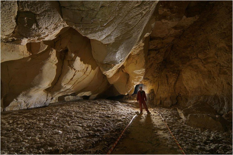 n° (6339) Grotte des Chaillets.jpg