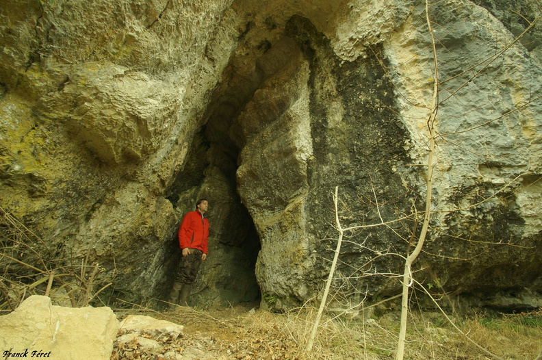 la grotte de la route de Myon Chiprey (1).jpg