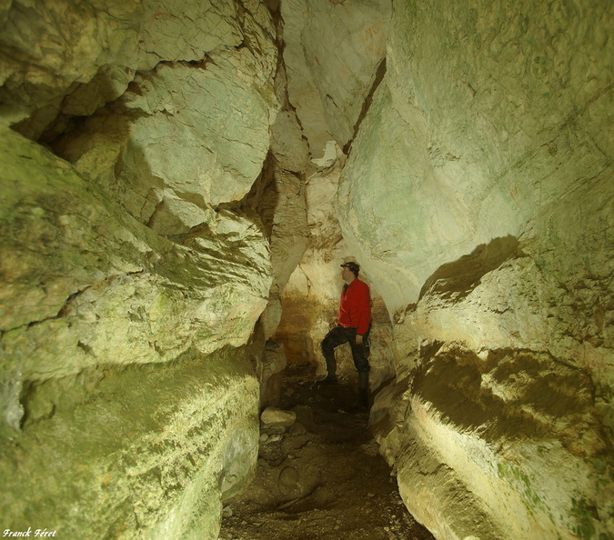 la grotte de la route de Myon Chiprey (2).jpg