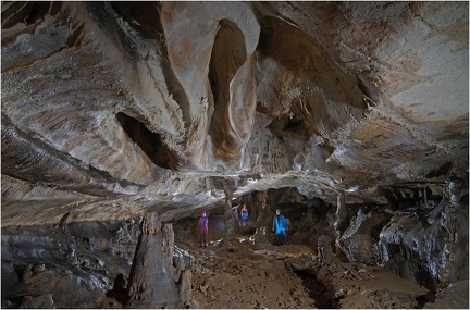 n° (6914) Grotte de Chenecey