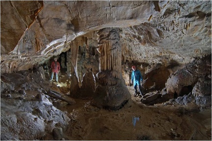 n° (6921) Grotte de Chenecey