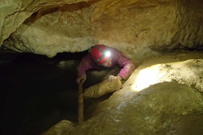 Gouffre et grotte de Vau Jean Lou (23).JPG