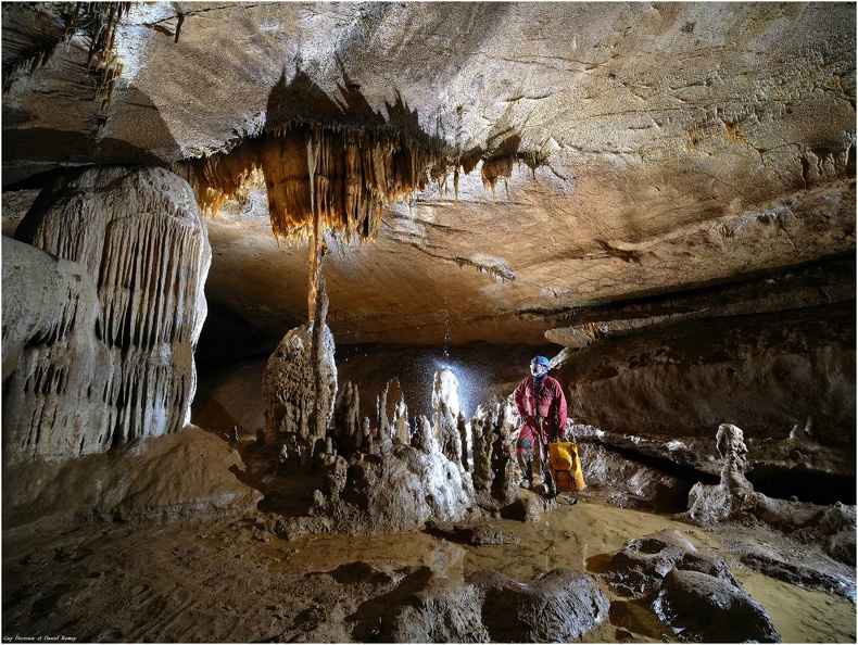 Le Métro, grotte de la Malatière (17).jpg