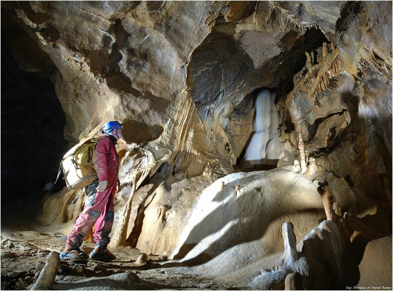Grotte de Vau, Guy et Daniel (9).jpg