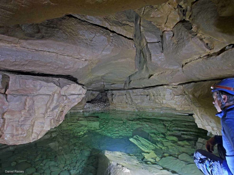 Grotte du Gour Bleu (1).jpg