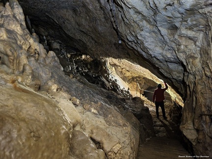 La grotte touristique (1)