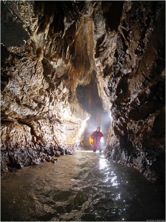n° (10474) Grotte de Milandre