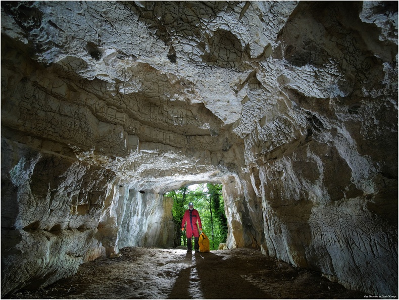 Grotte numéro 2 (2).jpg